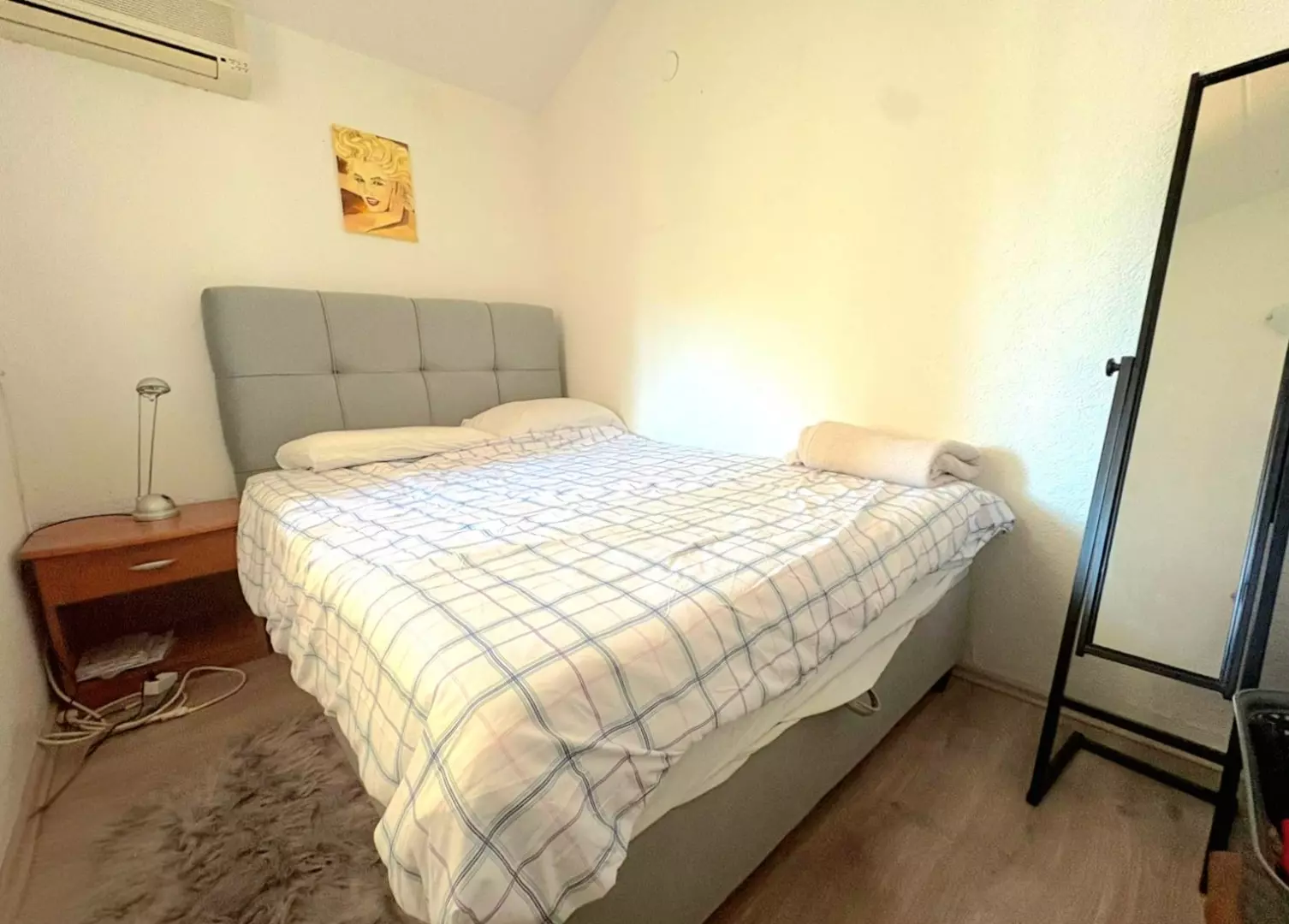 4-bedroom Apartment In Červar-porat, Croatia (83 M²)