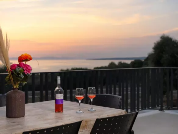 3-bedroom Villa In Lun, Croatia (133 M²)