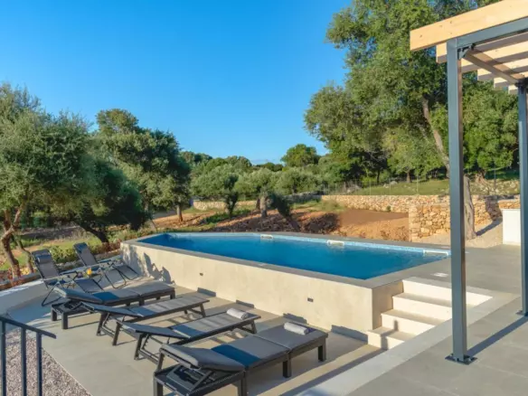 3-bedroom Villa In Lun, Croatia (133 M²)