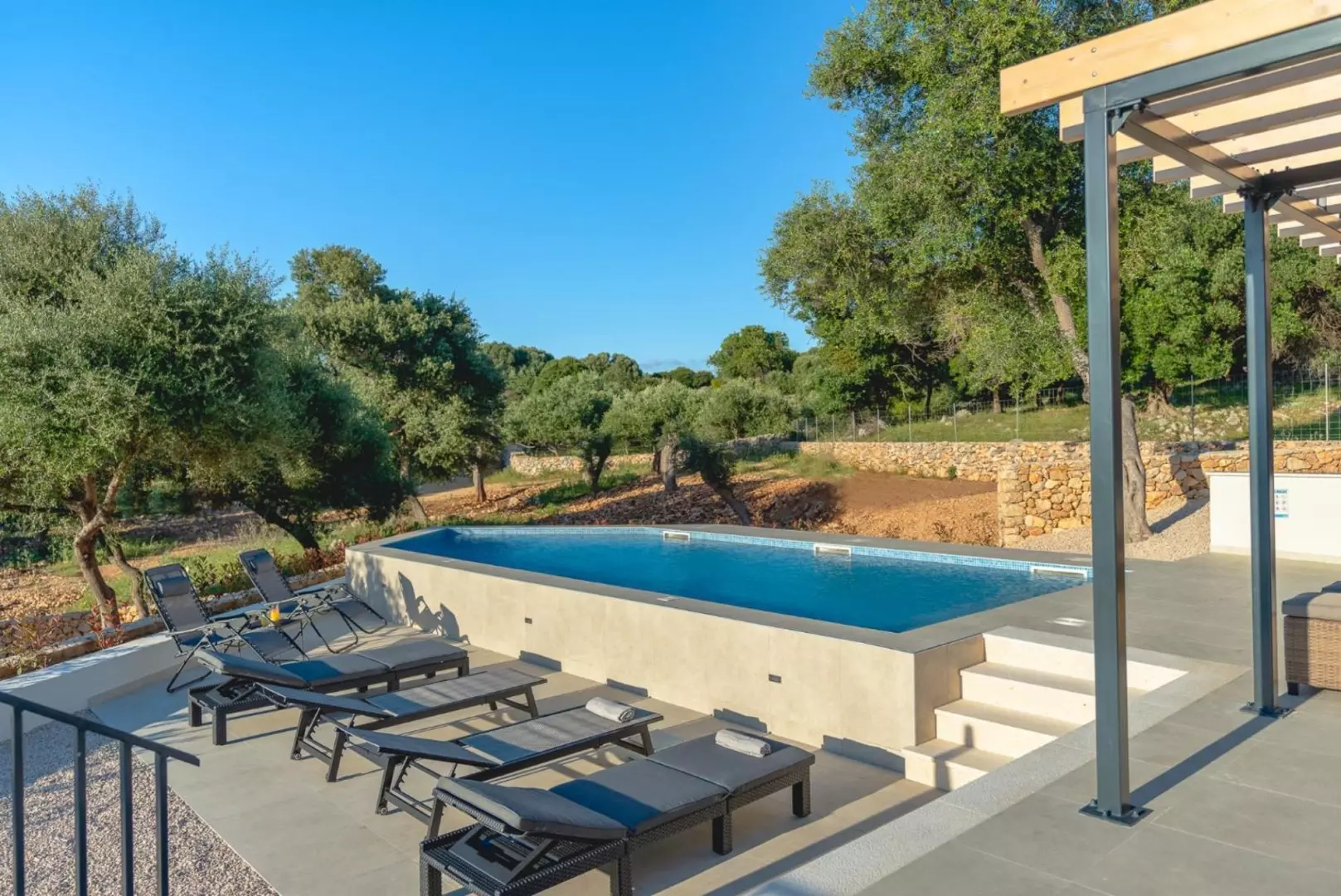 3-bedroom Villa In Lun, Croatia (133 M²)