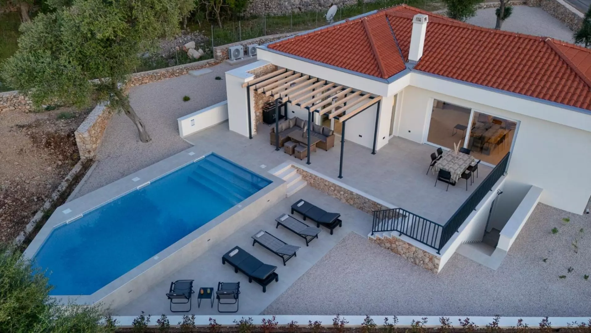 3-bedroom Villa In Lun, Croatia (133 M²)