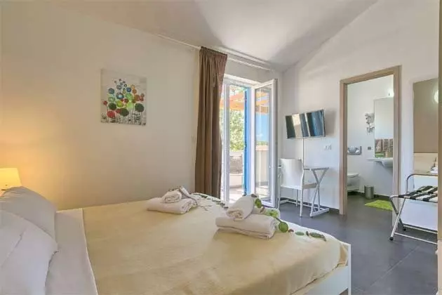 5-bedroom Villa In Mužini, Croatia (187 M²)