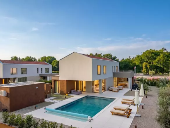 4-bedroom Detached House In Labin, Croatia (266 M²)