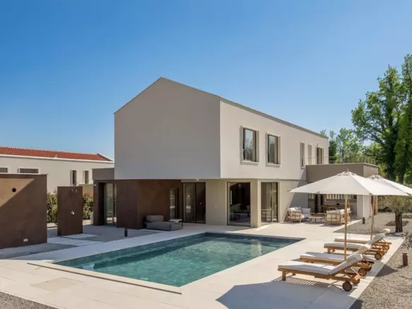 3-bedroom Villa In Labin, Croatia (283 M²)