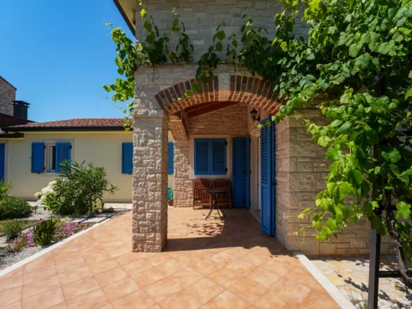 5-bedroom Detached House In Poreč, Croatia (133 M²)