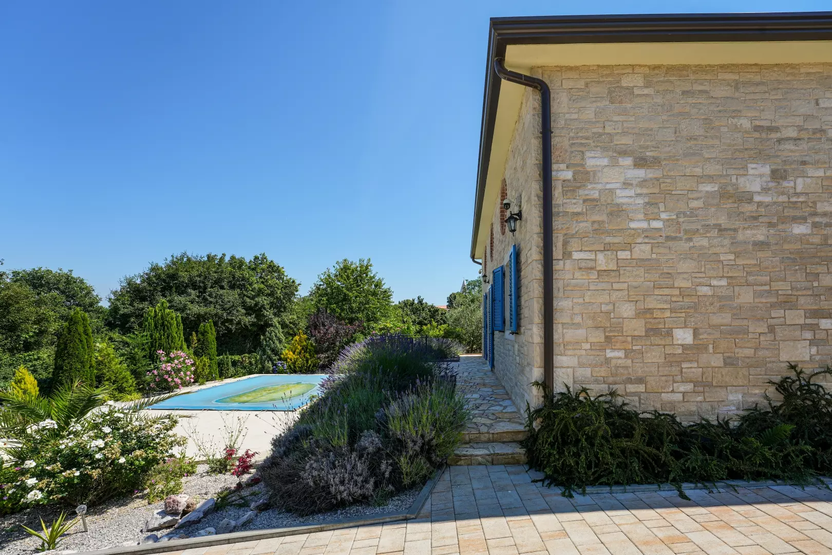 5-bedroom Detached House In Poreč, Croatia (133 M²)