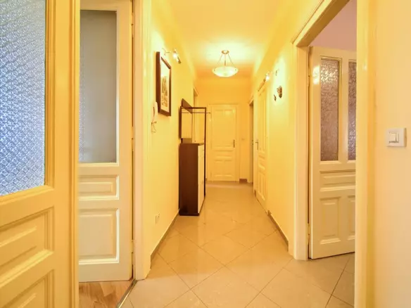 2-bedroom Apartment In Belveder, Croatia (85 M²)