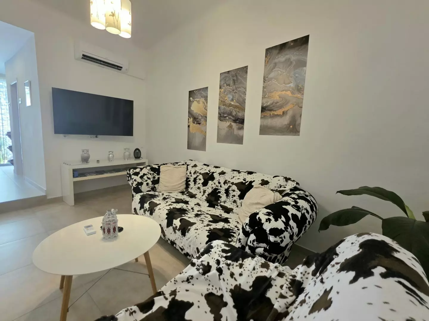 2-bedroom Apartment In Centar, Croatia (79 M²)