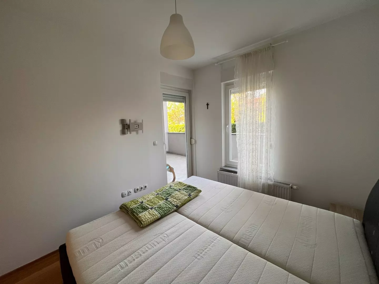 1-bedroom Apartment In Rudeš, Croatia (64 M²)