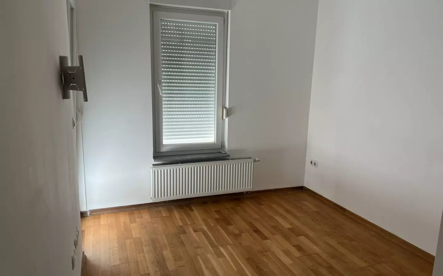 1-bedroom Apartment In Rudeš, Croatia (64 M²)