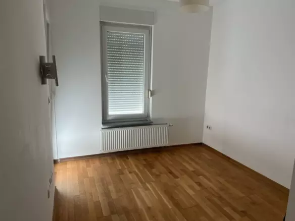 1-bedroom Apartment In Rudeš, Croatia (64 M²)