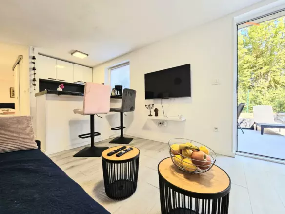 1-bedroom Apartment In Njivice, Croatia (50 M²)