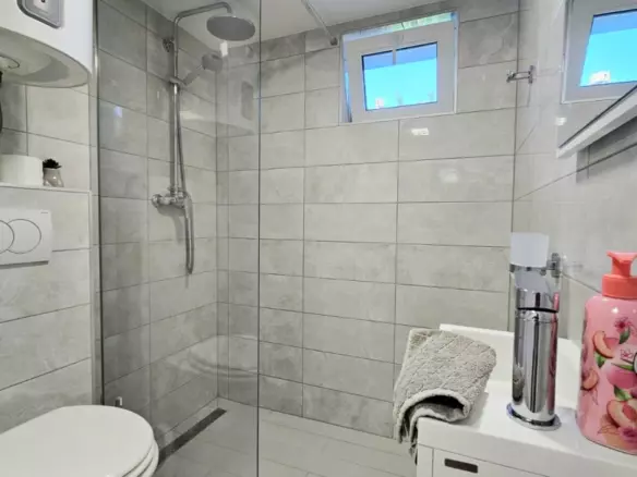 1-bedroom Apartment In Njivice, Croatia (50 M²)
