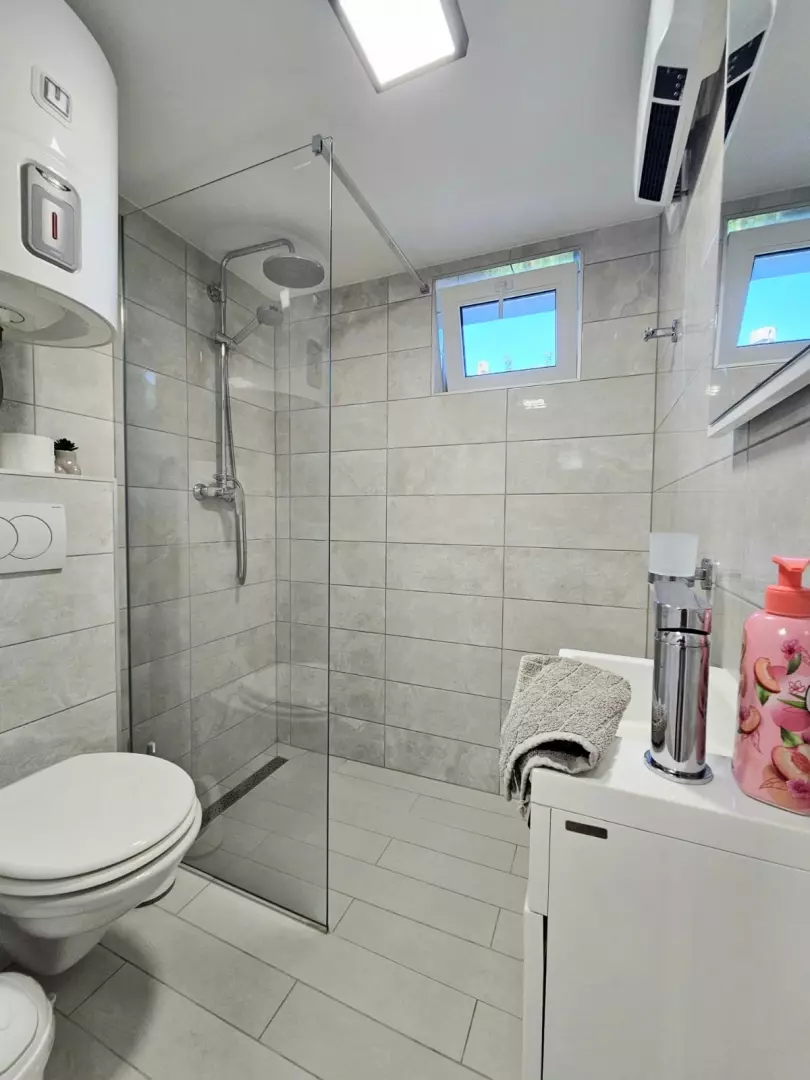 original_1783335939_b5c5bef4-c377-4f05-ae84-d78c1d0c0403-e2c5af 1-bedroom Apartment In Njivice, Croatia (50 M²)