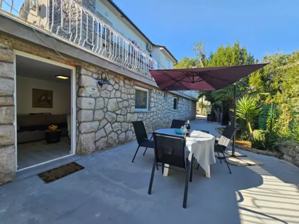 1-bedroom Apartment In Njivice, Croatia (50 M²)