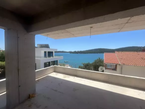 2-bedroom Apartment In Tisno, Croatia (105 M²)