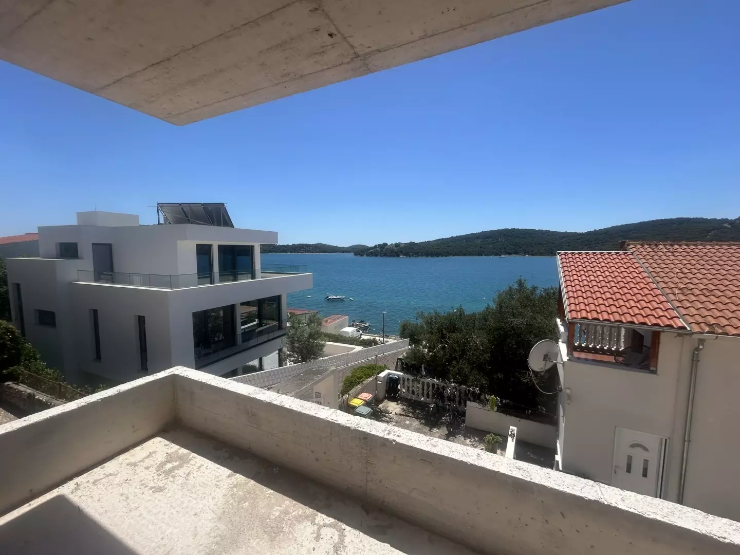2-bedroom Apartment In Tisno, Croatia (105 M²)