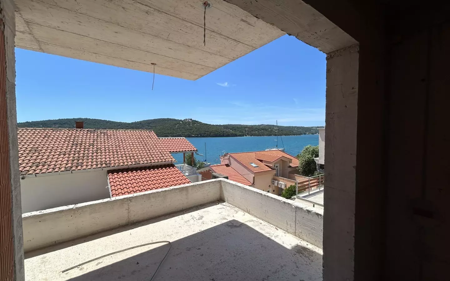 2-bedroom Apartment In Tisno, Croatia (105 M²)