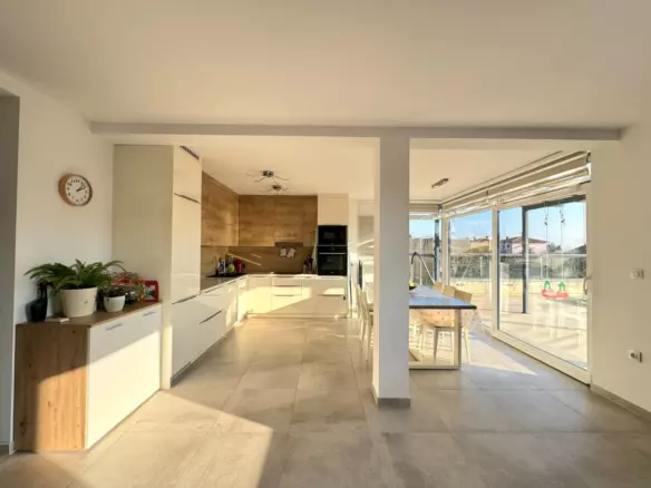 2-bedroom Apartment In Medulin, Croatia (90,6 M²)