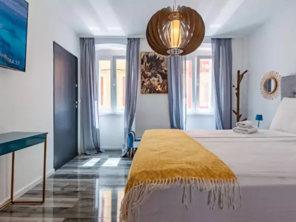 1-bedroom Apartment In Poluotok, Croatia (38 M²)