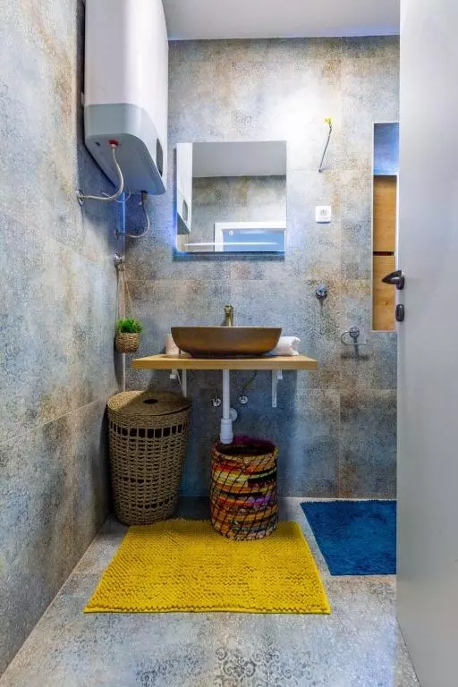1-bedroom Apartment In Poluotok, Croatia (38 M²)