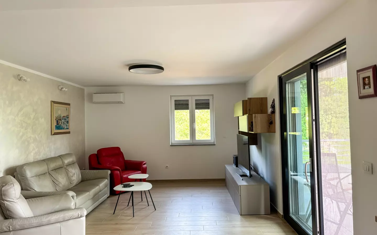 3-bedroom Apartment In Rubeši, Croatia (116 M²)