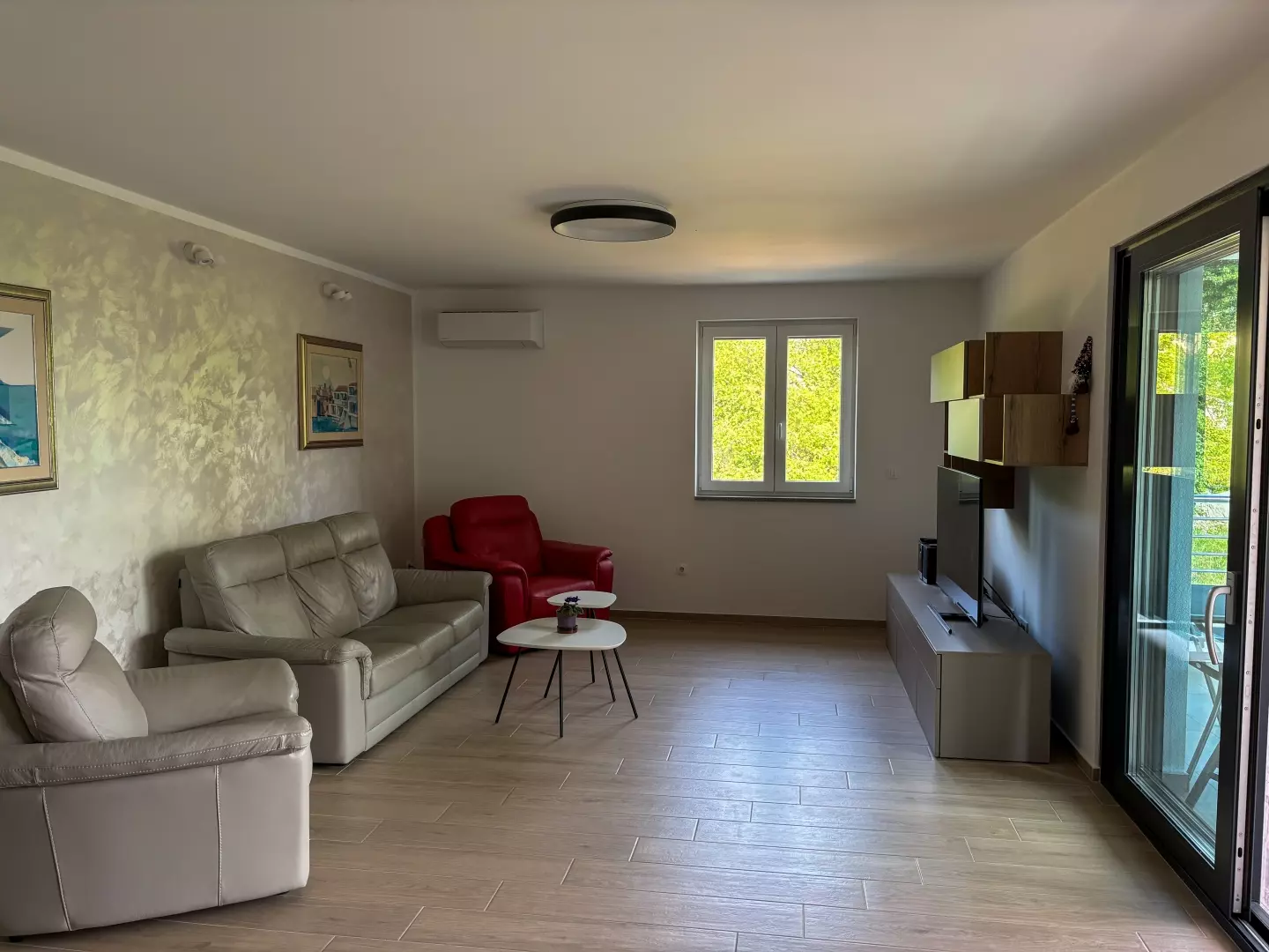3-bedroom Apartment In Rubeši, Croatia (116 M²)