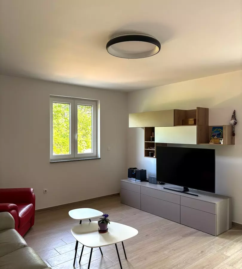 3-bedroom Apartment In Rubeši, Croatia (116 M²)