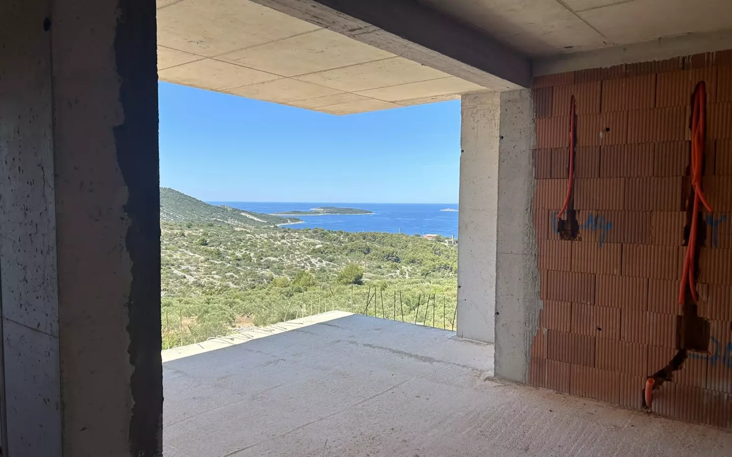 Apartment In Primošten