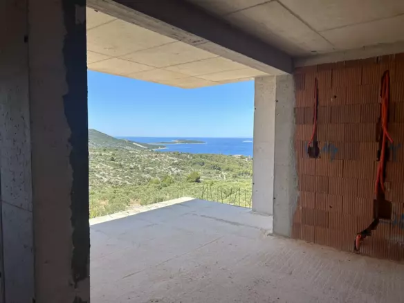 Apartment In Primošten