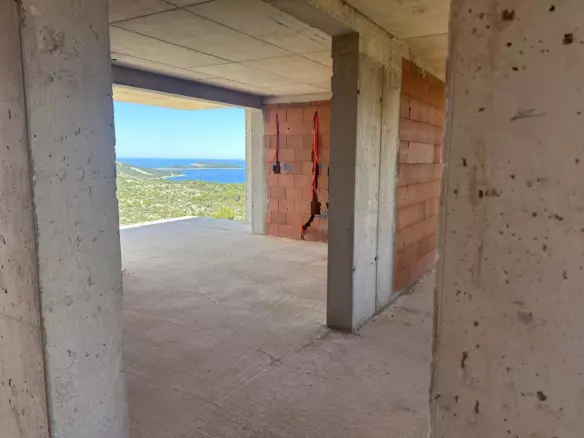 Apartment In Primošten