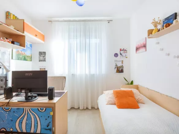 3-bedroom Apartment In Veli Vrh, Croatia (136 M²)