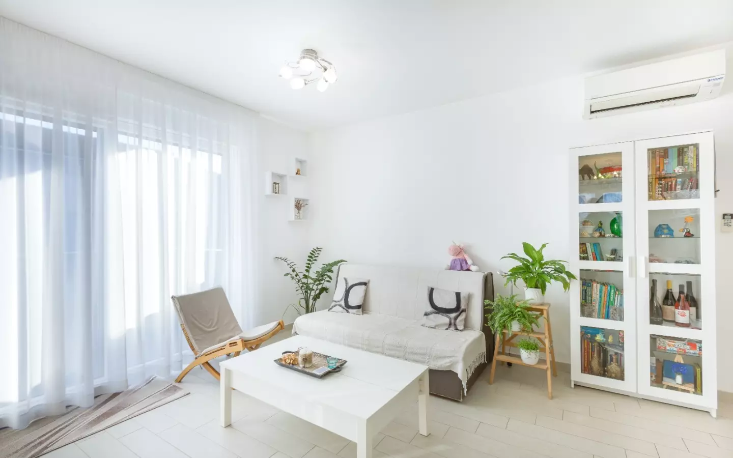 3-bedroom Apartment In Veli Vrh, Croatia (136 M²)