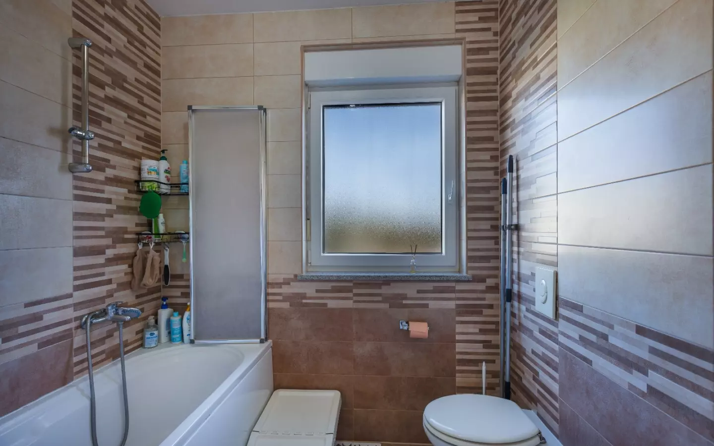 3-bedroom Apartment In Veli Vrh, Croatia (136 M²)