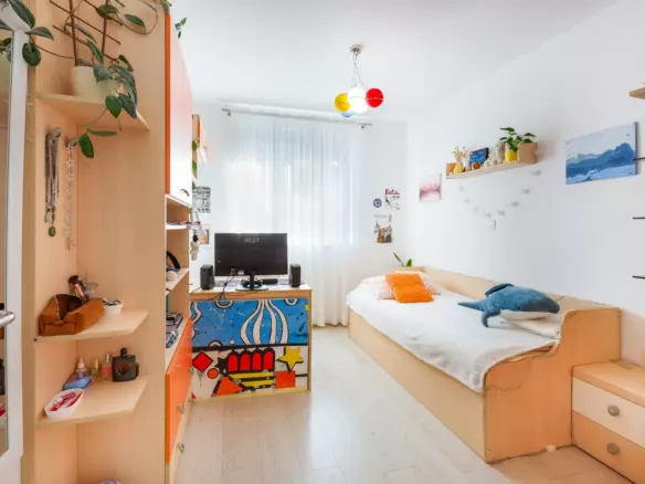 3-bedroom Apartment In Veli Vrh, Croatia (136 M²)