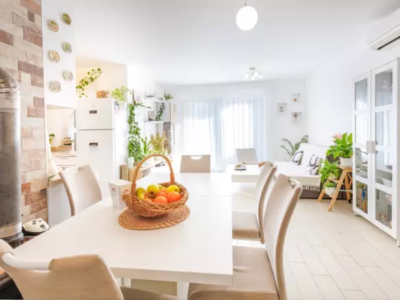 3-bedroom Apartment In Veli Vrh, Croatia (136 M²)