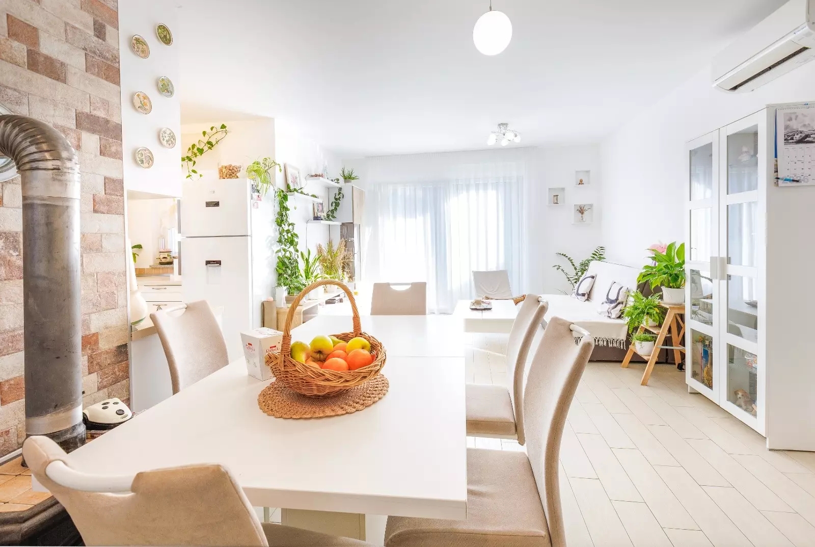 3-bedroom Apartment In Veli Vrh, Croatia (136 M²)