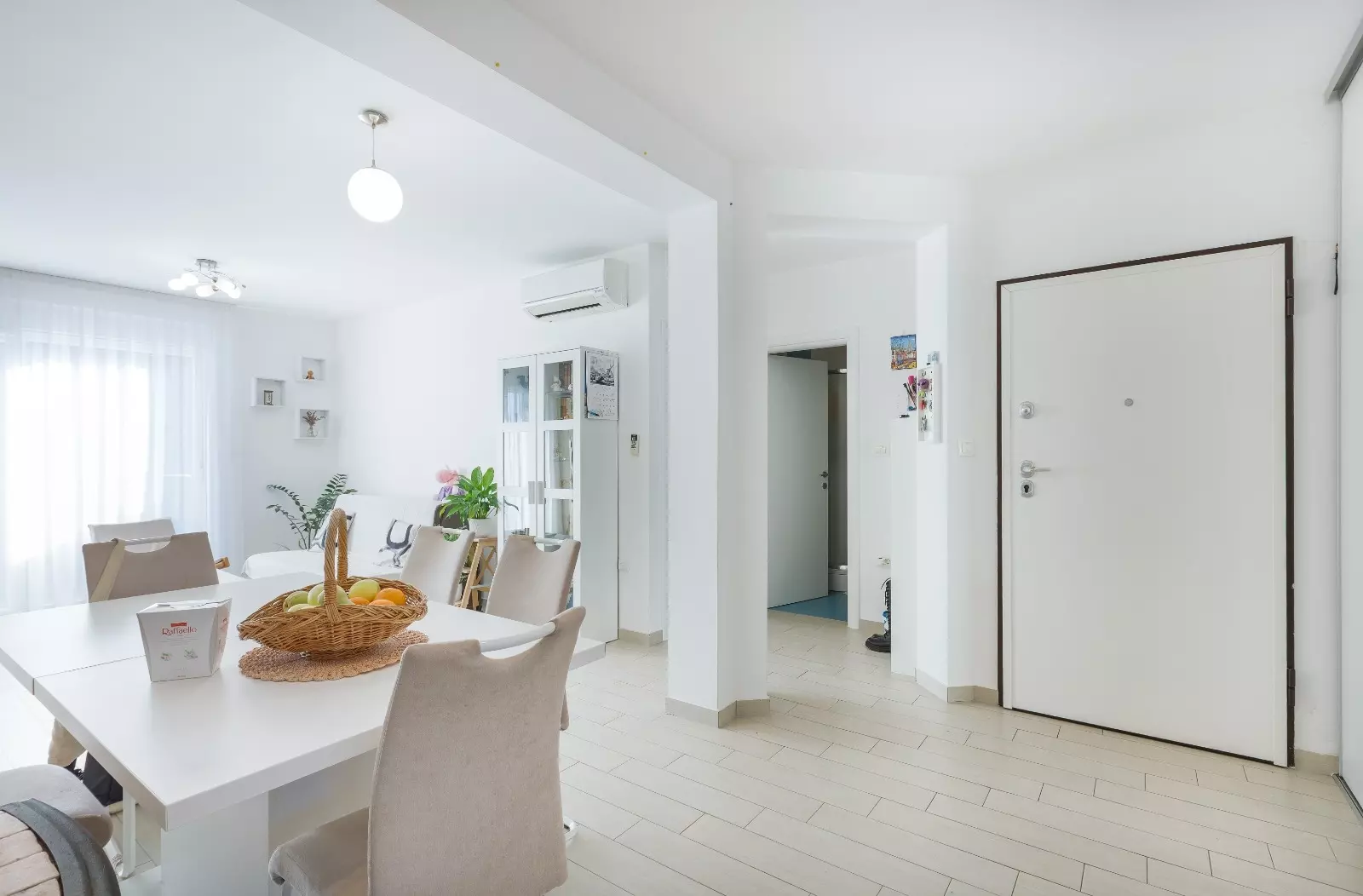 3-bedroom Apartment In Veli Vrh, Croatia (136 M²)