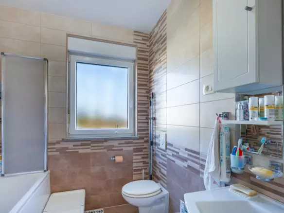 3-bedroom Apartment In Veli Vrh, Croatia (136 M²)
