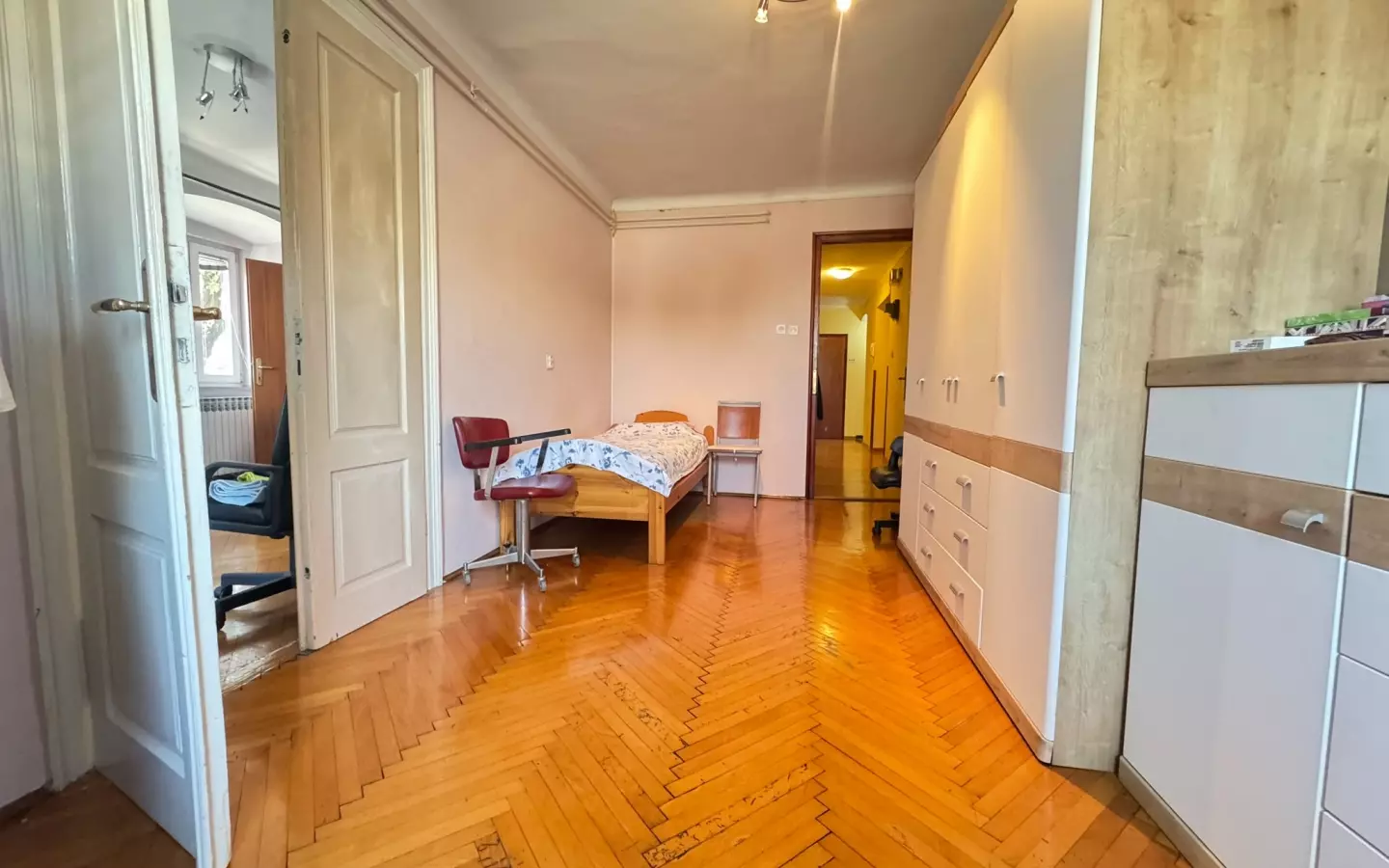 4-bedroom Apartment In Centar, Croatia (110 M²)