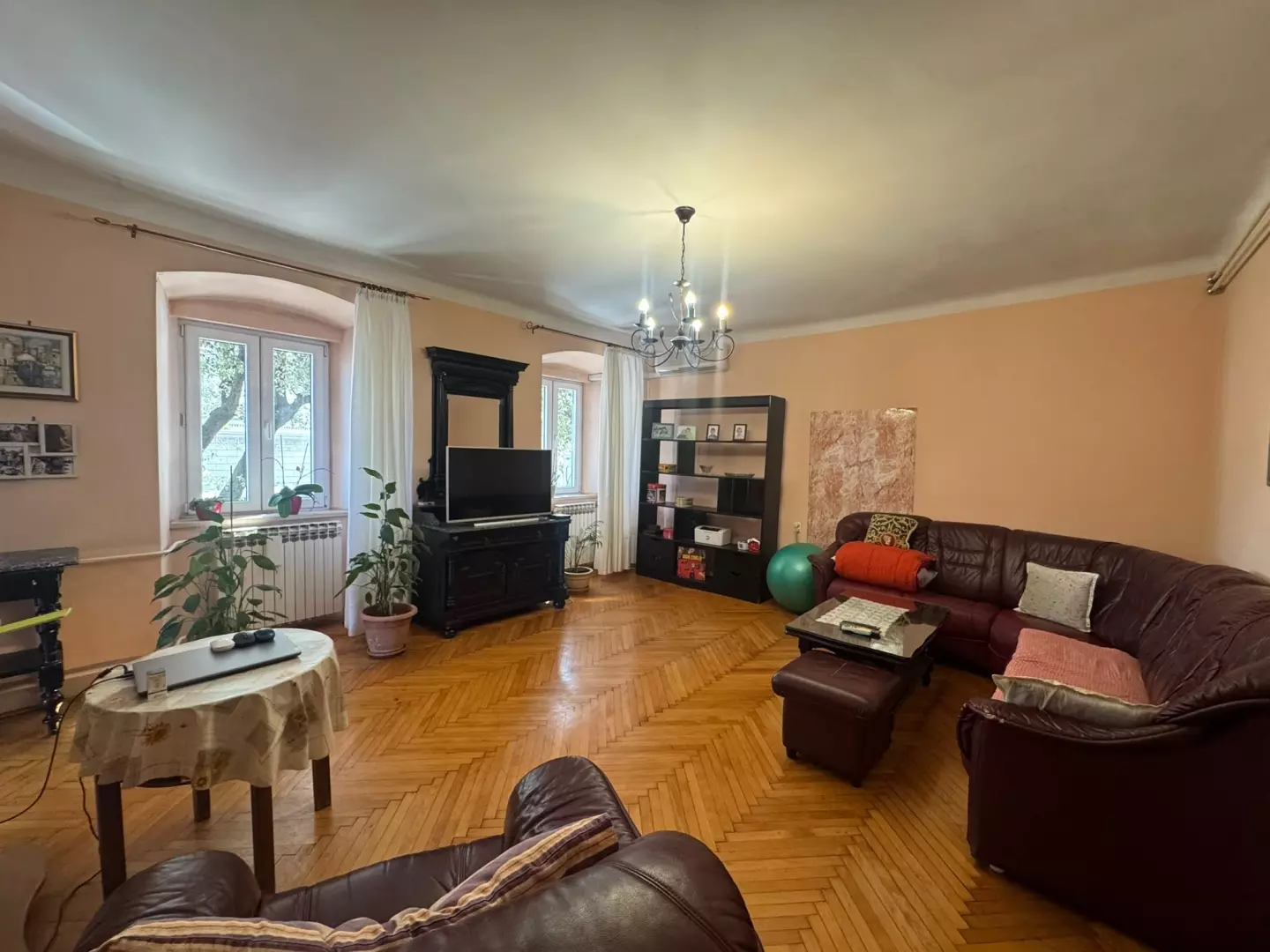4-bedroom Apartment In Centar, Croatia (110 M²)