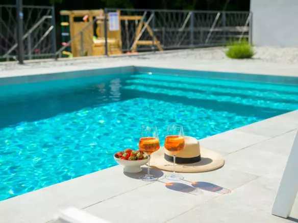 3-bedroom Villa In Režanci, Croatia (186 M²)
