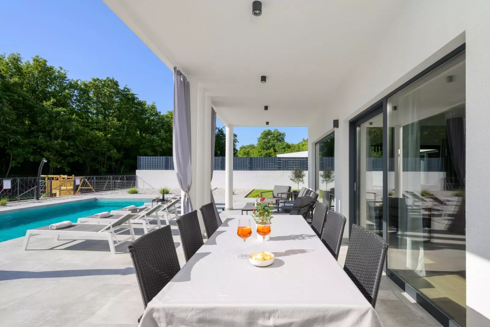 3-bedroom Villa In Režanci, Croatia (186 M²)