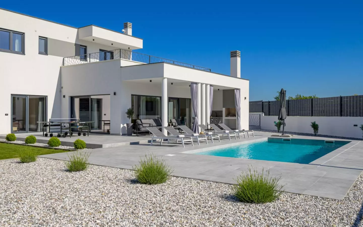3-bedroom Villa In Režanci, Croatia (186 M²)