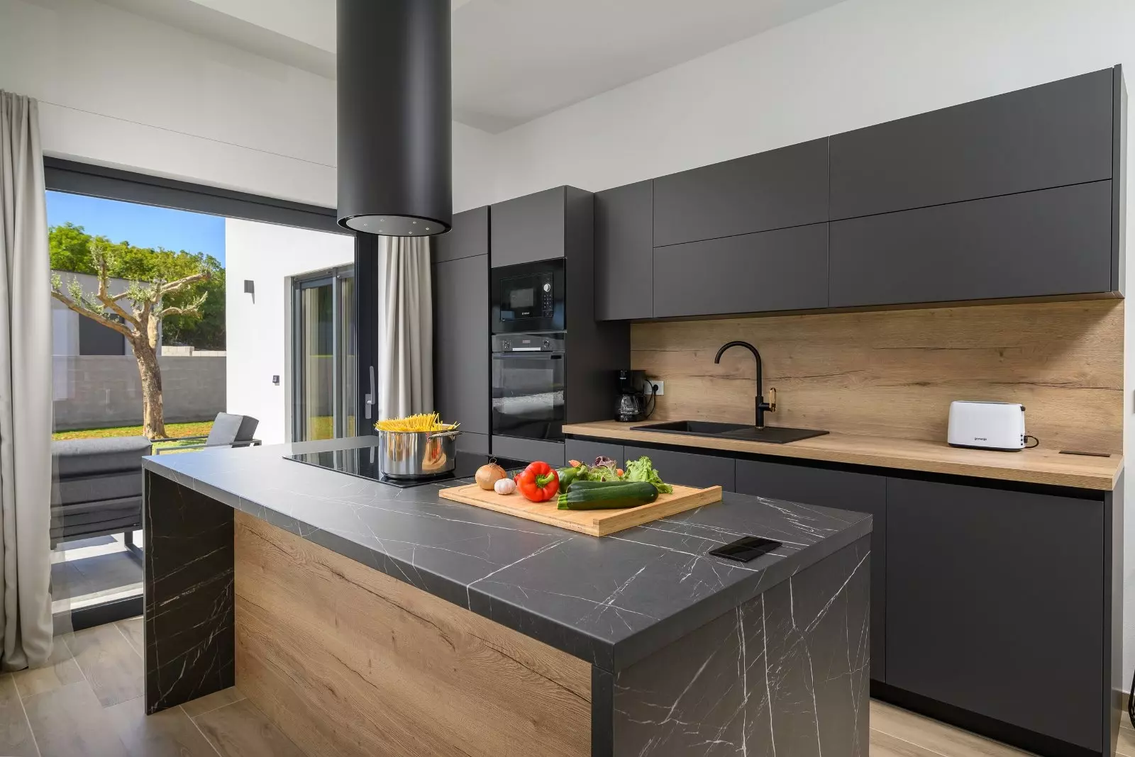 3-bedroom Villa In Režanci, Croatia (186 M²)