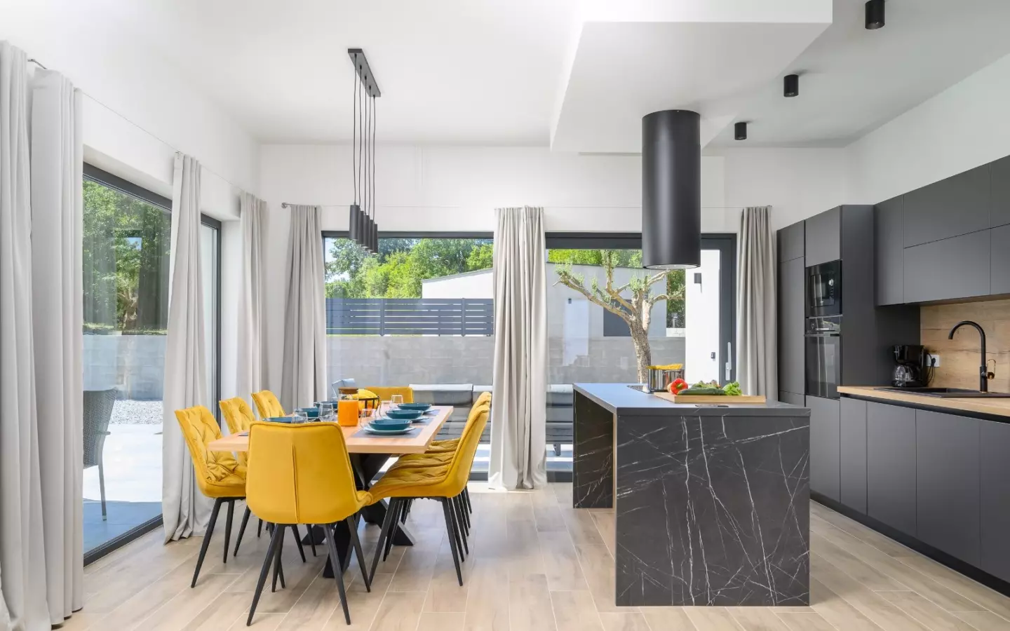 3-bedroom Villa In Režanci, Croatia (186 M²)