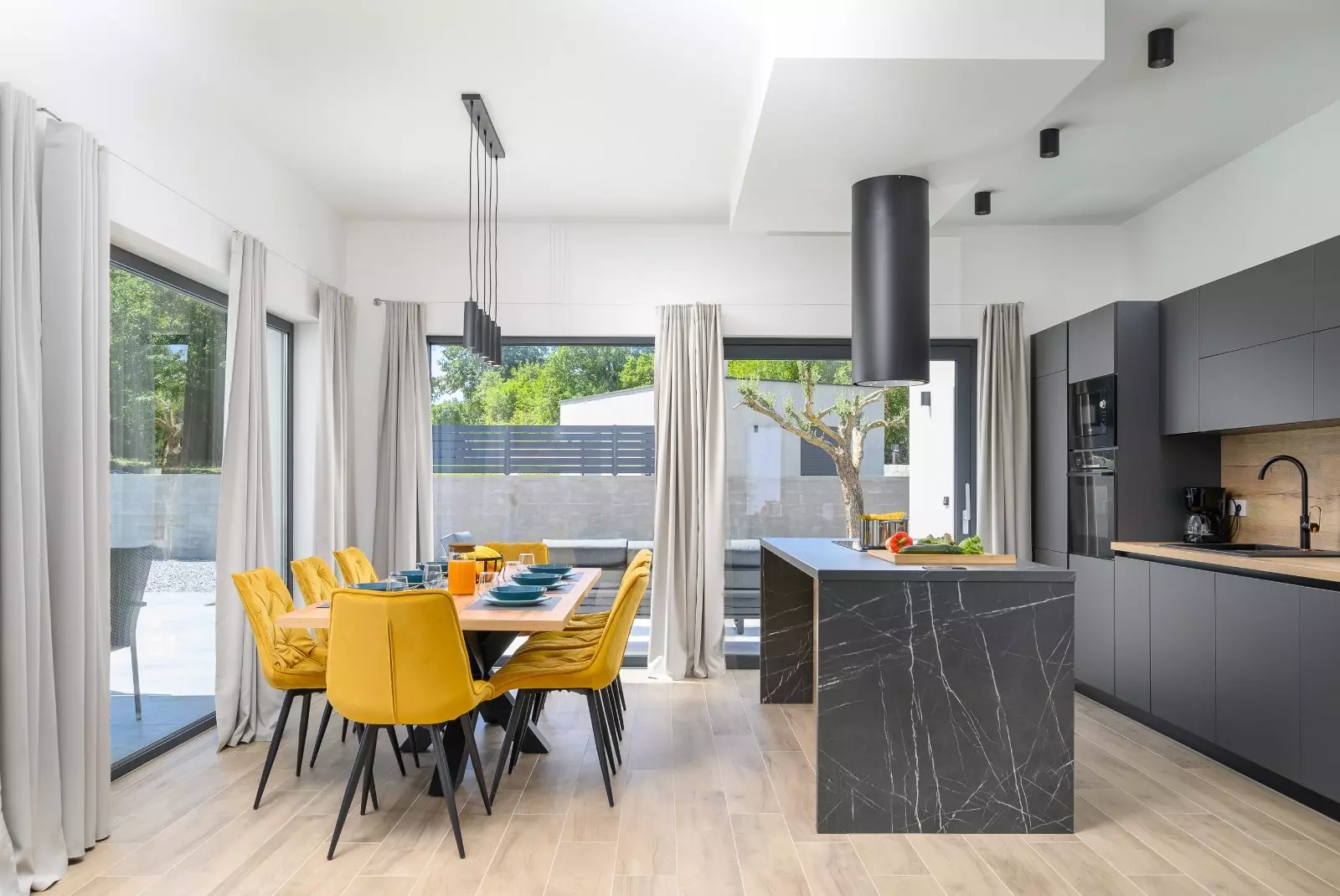 3-bedroom Villa In Režanci, Croatia (186 M²)