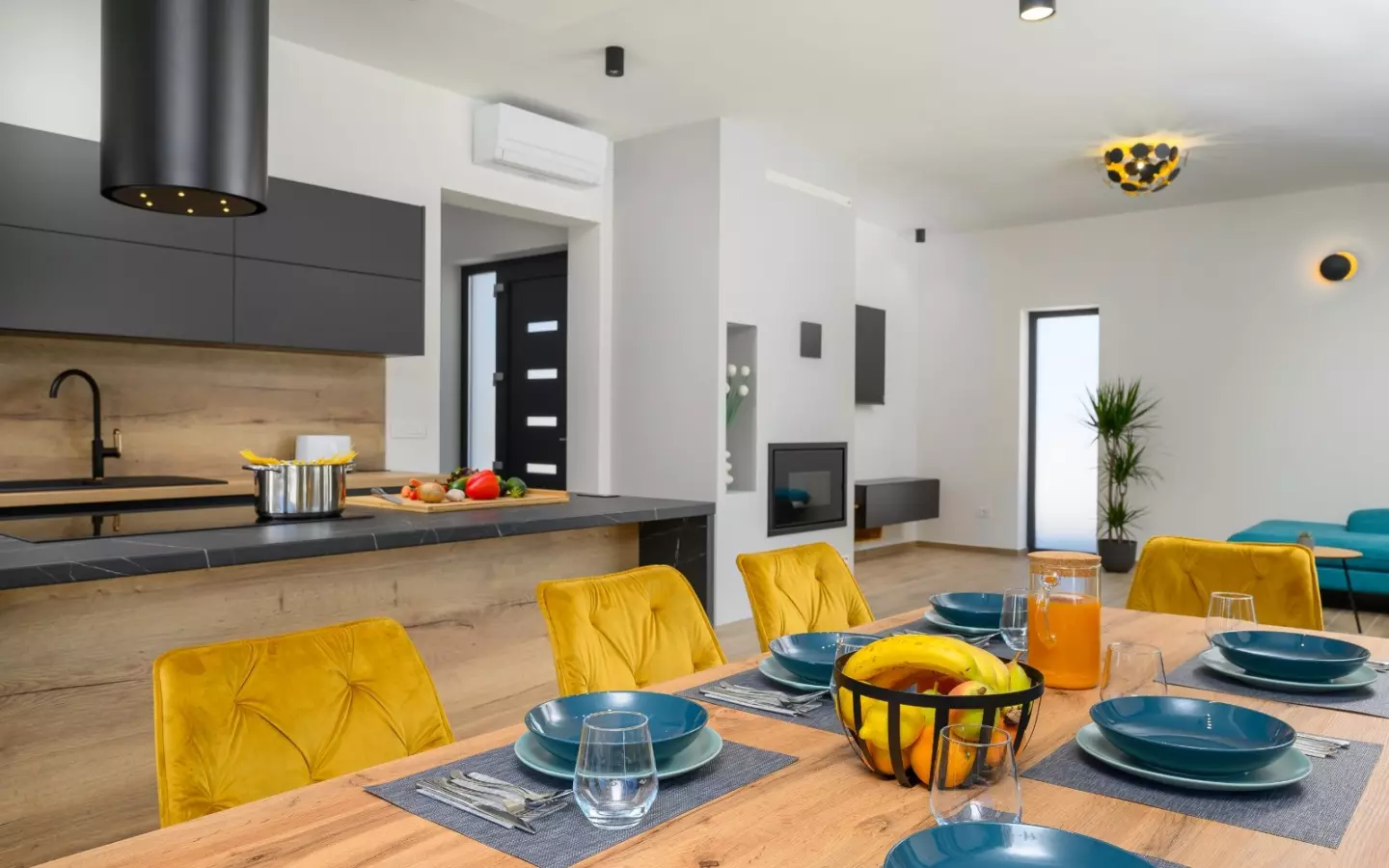 3-bedroom Villa In Režanci, Croatia (186 M²)
