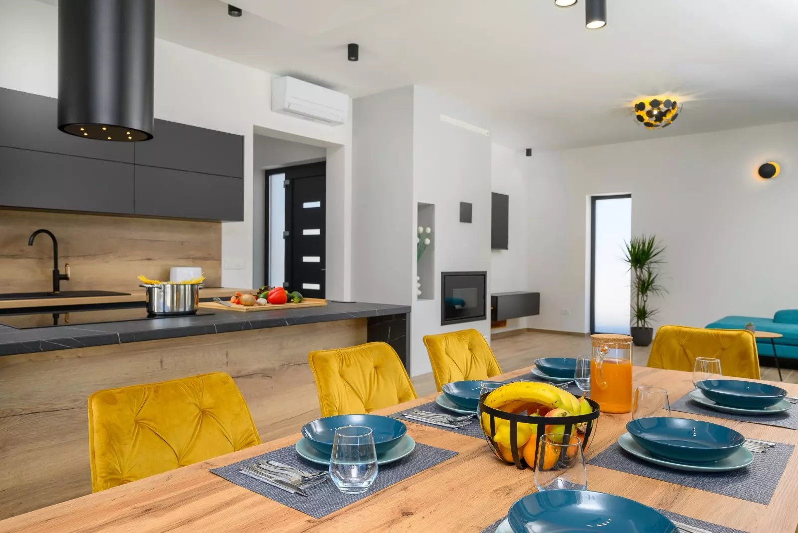 3-bedroom Villa In Režanci, Croatia (186 M²)