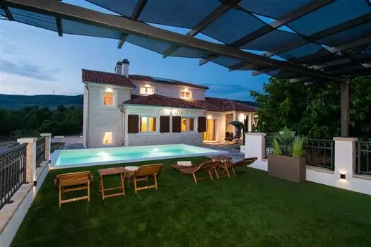 3-bedroom Villa In Dubrava Kod Šibenika, Croatia (282 M²)